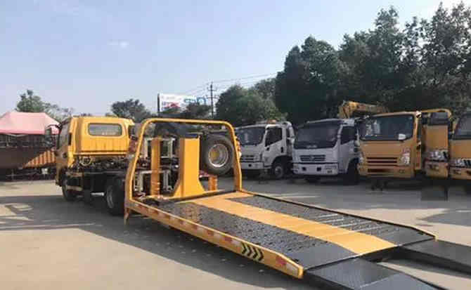 公主岭汽车中途维修案例