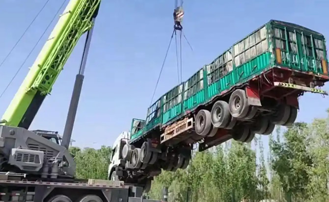公主岭道路脱困救援案例